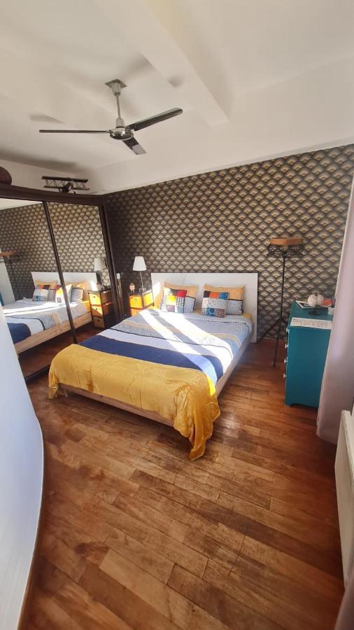Sunny Apartment With Nice View In History City Center Aix-en-Provence Buitenkant foto